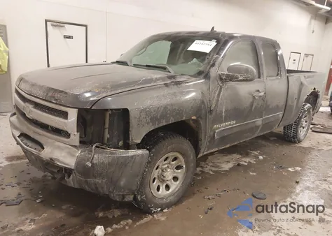 2010 Chevrolet Silverado 1500 Ls z USA, uszkodzony, nr VIN 1GCSKREA9AZ109269